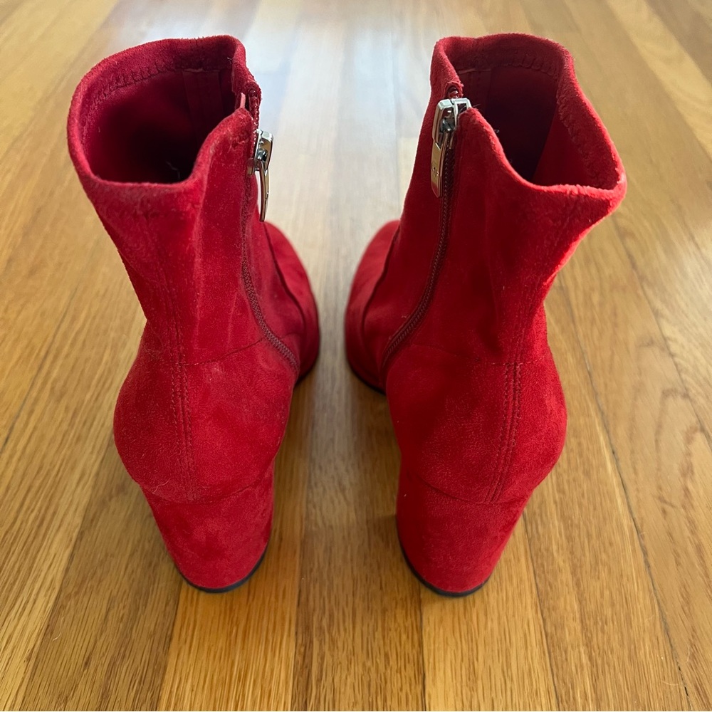 NWOT Marc Fisher Red Suede Boots, Sz 7.5 - Picture 7 of 8
